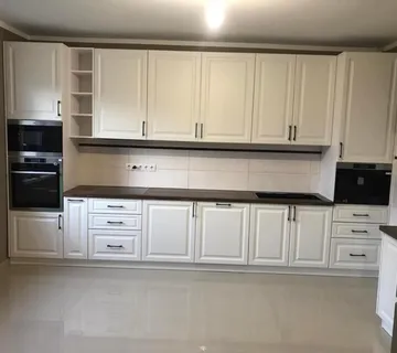 Kuhinja sa ukladama - cover