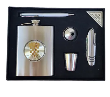 Pljoska set “Croatia 2” - cover