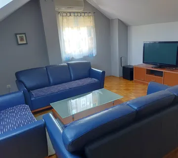 Ugodan stan za najam - cover