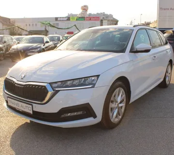 Škoda Octavia Combi 2.0 TDi DSG *LED, NAVIGACIJA* - cover