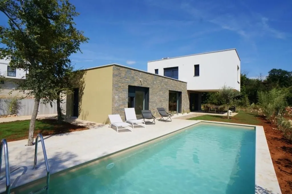 POREČ, Tar, Vabriga, vila blizu mora - cover