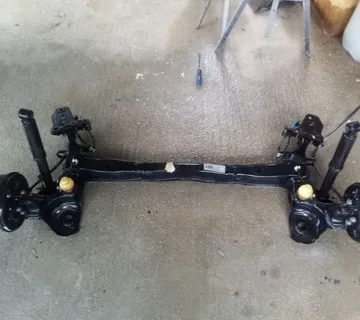 Citroen C3 2015g zadnji most - cover