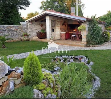 Istra, lijepa rustikalna kuća sa okućnicom (prodaja) - cover