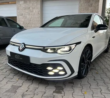 VW Golf 8 2.0 TDI GTD, DSG, VIRTUAL … - cover