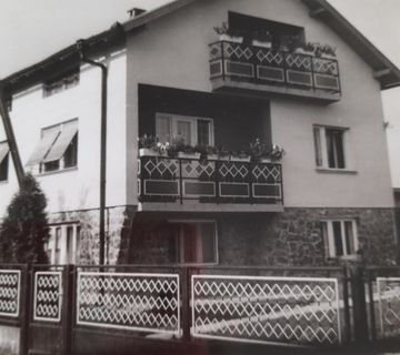 Najam obiteljske kuće u Demerju - cover