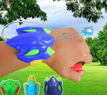 Dječja ručna vodena puška - cover