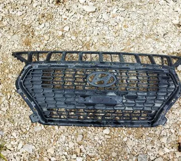 HYUNDAI I30 2017-PREDNJA REŠETKA BRANIKA - cover