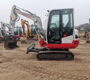 TAKEUCHI TB 230 - cover