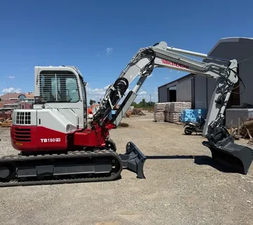 Takeuchi TB180FR Powertilt - Bjelovar
