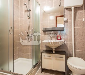 Renovirana kuća u prirodi sa 4 apartmana, Polje, otok Krk  - cover