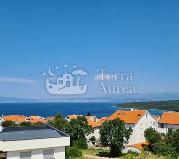 Dvosobni apartman 500 m od mora, Njivice, otok Krk  - cover