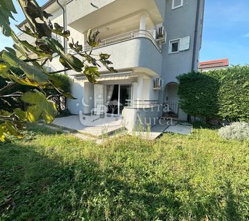 Apartman s velikom okućnicom 200 m od mora, Baška, otok Krk  - cover