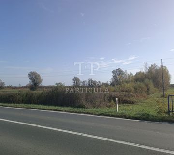 Jastrebarsko, 7.700 m² uz "staru karlovačku" - cover