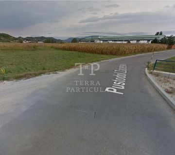 Zemljište od 1856 m² u zoni I, na prodaju - cover