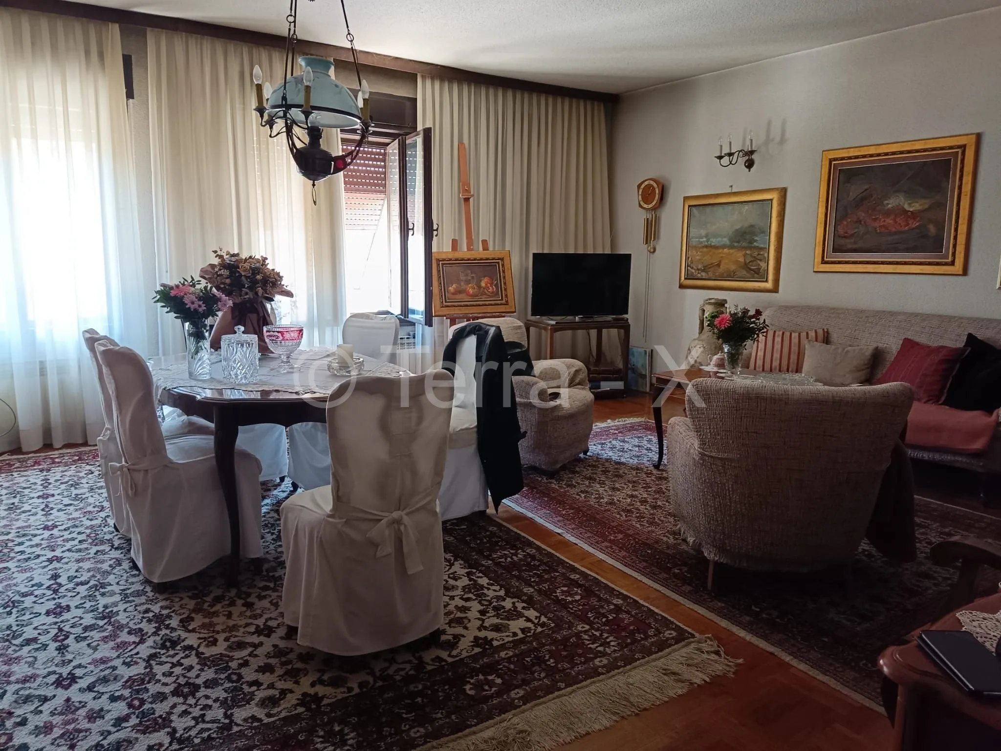 Trešnjevka kod placa, dvoetažni, 170 m2, velika galerija, 2 parkinga - cover