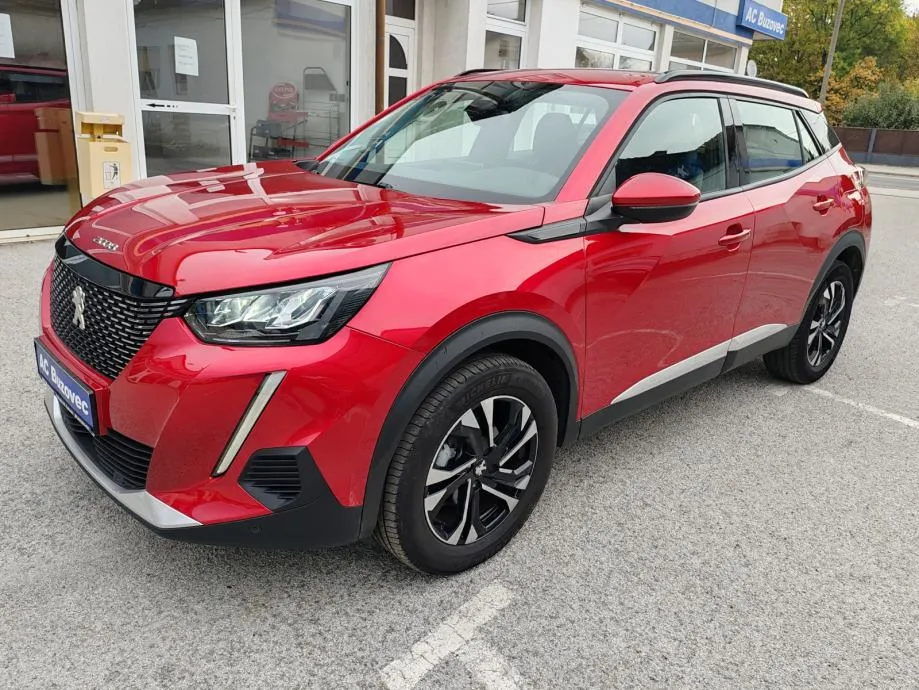 Peugeot 2008 1,2 PureTech - cover