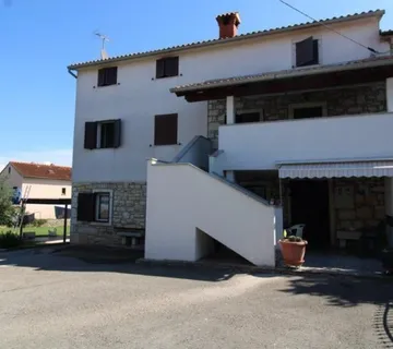 POREČ-IMANJE U BLIZINI POREČA I MORA (prodaja) - cover