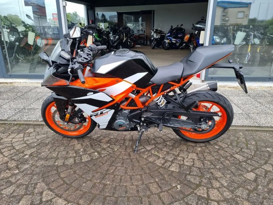 KTM RC 390 ABS, A2 KATEGORIJA, S GARANCIJOM, LEO VINCE, 2020 god. - cover