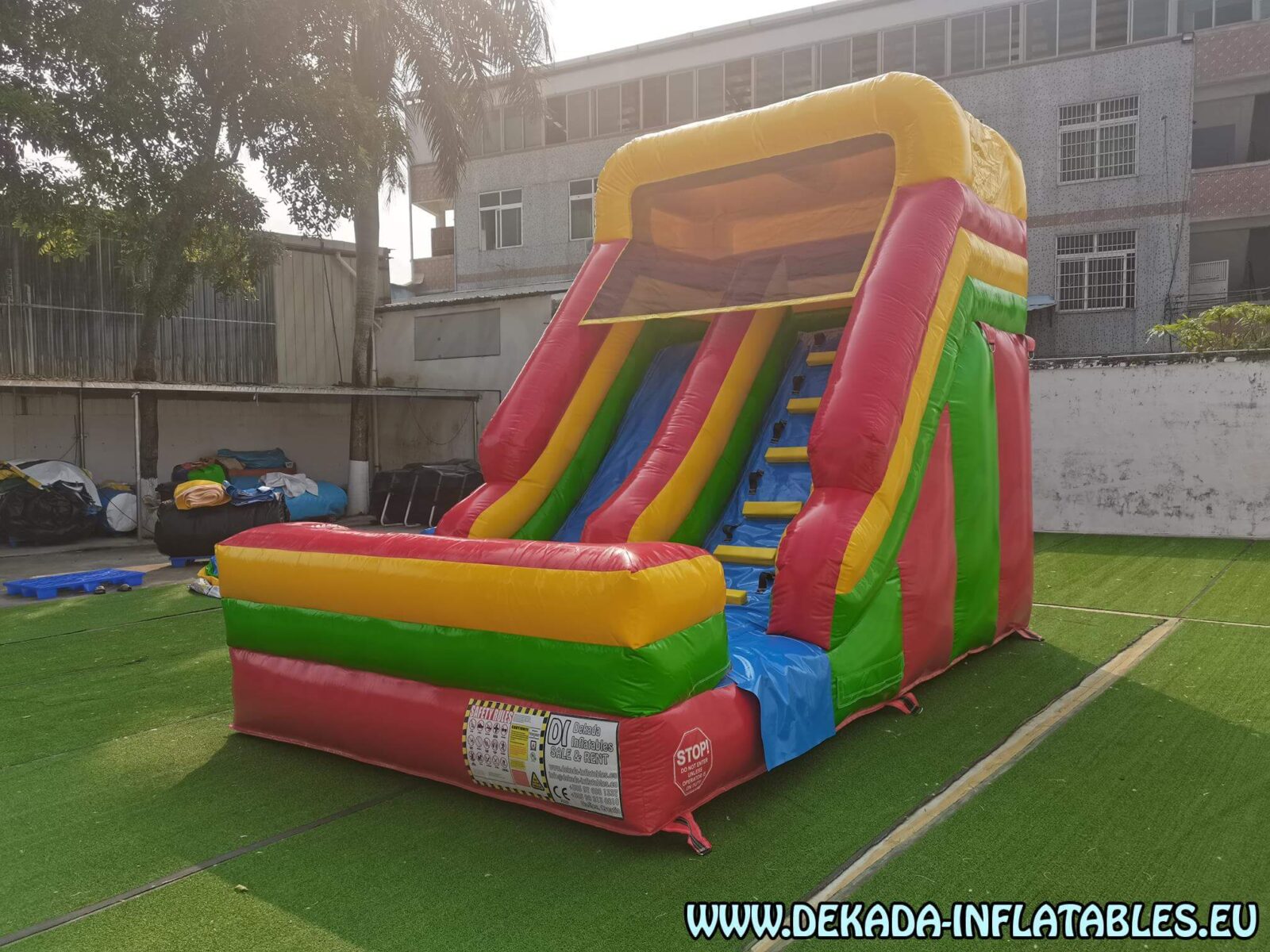 tobogan-na-napuhavanje-5m-3m-13688-inflatable-slide-for-sale-dekada-croatia-1-1