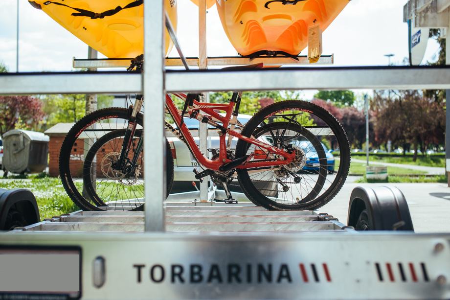 torbarina-auto-prikolica-prijevoz-bicikala-elektricnih-bicikala-slika-114899424