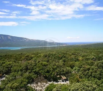 Poljoprivredno zemljište, Cres, 106000 m2
