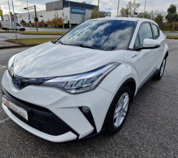 Toyota C-HR 2,0 Hybrid, 2020 god, Kamera, Navigacija,Produženo jamstvo - cover