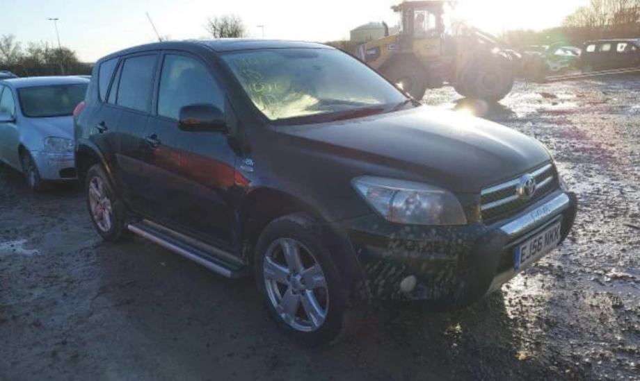 toyota-rav4-2-2-d-cat-dijelovi-motor-mjenjac-slika-217098486