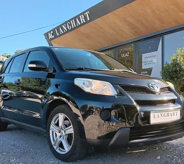 Toyota Urban Cruiser 1,33,Servisna,Reg.do 08/2026 - Kastav