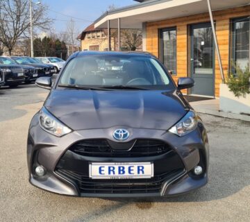 Toyota Yaris 1,5 HYBRID AUT. - cover