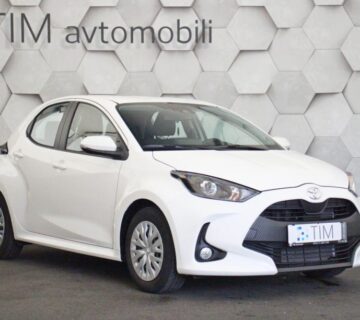 Toyota Yaris 1.5 VVT-iE CVT KLIMA TEMPOMAT 1.lastnik SLO - cover