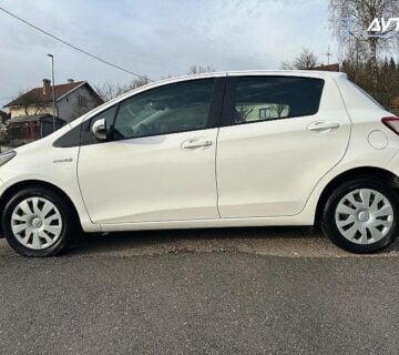Toyota Yaris Hybrid 1,5 VVT-i aut. - cover