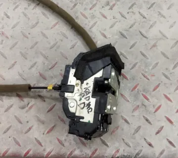 RENAULT KADJAR 2015 BRAVE VRATA - cover