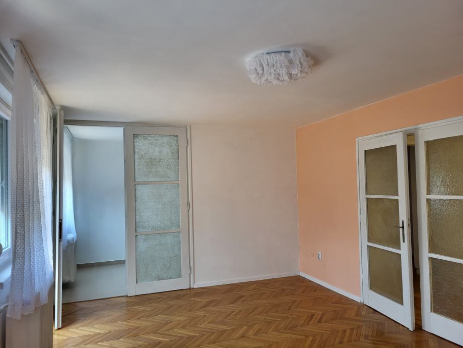 tresnjevka-nehajska-dvosobni-moguca-dodatna-soba-balkon-zelenilo-slika-218124160