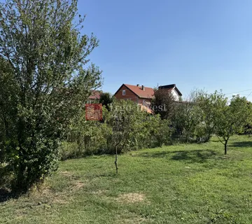 K. KOTROMANIĆ građevinsko zemljište, 470 m², POVOLJNO. - cover