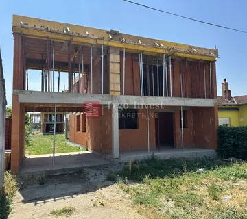 A. JARIĆA-I.MERTZA, 2 MODERNE OBITELJSKE KUĆE P+1, 200 m2 U FAZI ROH-BAU. - cover