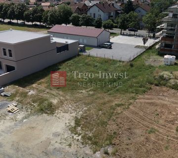 BERISLAVIĆEVA (LIVADA) - građ. zemljište 583 m2 u M zoni - cover