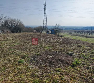 VRANOVCI (VINKOVAC) - zemljište 1750 m2 - cover