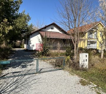 NAS. ČAPLJA (Podvinje) prizemnica 75 m2, ok. 990 m2. - cover