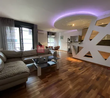 Zagreb, Grada Mainza, kompletno opremljen trosoban stan, 84 m2, III kat, NAJAM. - cover