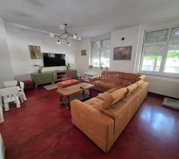 N. ZRINSKOG vis. prizemnica 151 m2, parcela 254 m2, CENTAR - cover