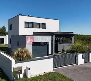F. KUHARIĆA novoizgrađena katnica 170 m², centr.plin, klima, PRILIKA. - cover