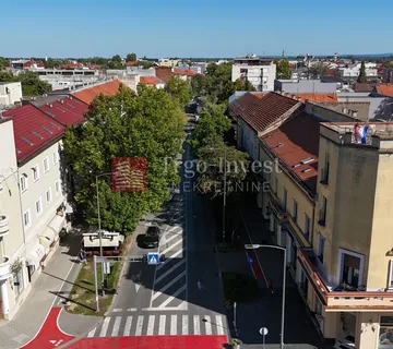 P. KREŠIMIRA IV, STAMBENO-POSLOVNA ZGRADA U STROGOM CENTRU GRADA - cover