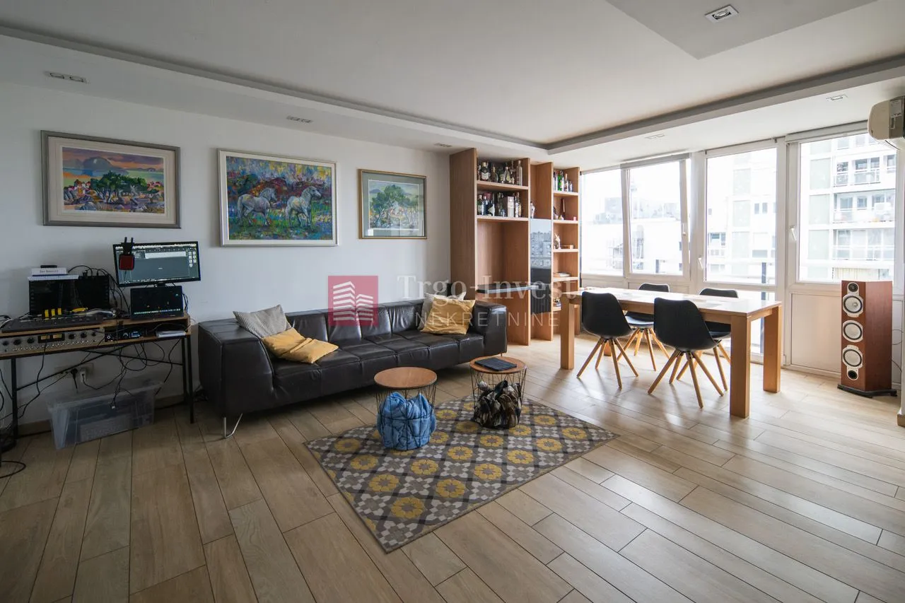 ČAZMANSKA (Vrbik) trosoban stan, 78 m2, 5 kat, lift, NAJAM - cover