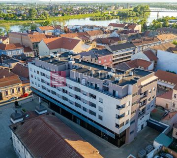 M. MESIĆA četverosoban stan, 100 m², 3 kat, parking, lift - cover