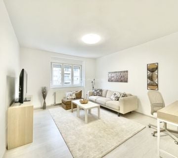 Zvonimirova, Novouređeni dvosoban stan s balkonom PET FRIENDLY!, 55m2 - cover