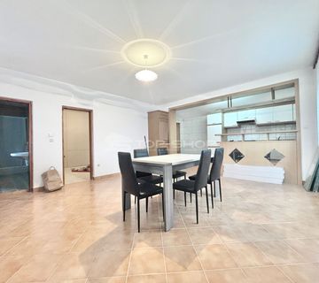 RUGVICA, odlična dvojna kuća površine 300 m2  - cover