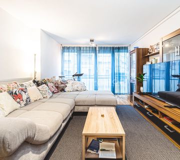 Špansko,novogradnja,namješten 3 soban stan sa garažnim mjestom 65,28 m2 - cover