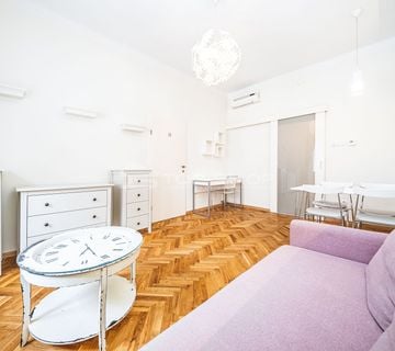 PRILIKA Centa, Tkalčićeva ulica,odličan 3-soban stan 60 m2 sa terasom, - cover