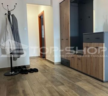Sesvete, Varaždinska, Novouređeni četverosoban stan u potkrovlju 136m2 - cover