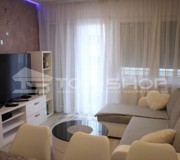 Knežija, prvi najam trosobnog stana na trećem katu novije zgrade -57m2 - cover